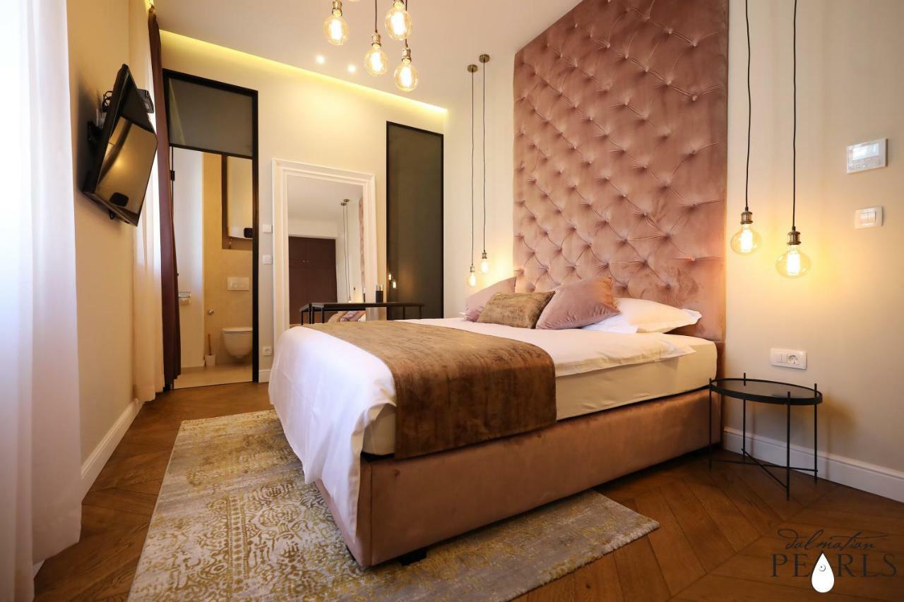 Three Pearls Deluxe Rooms & Studios Zadar Exteriér fotografie